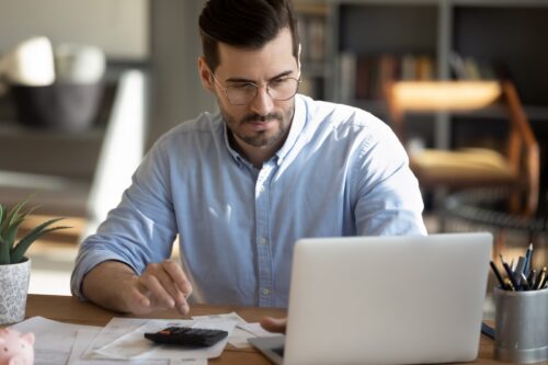 How to Calculate Member Retention Rate (With Examples)  